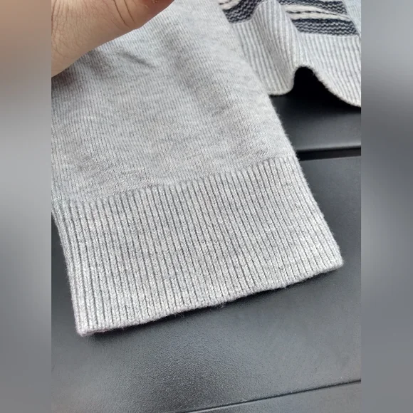 Penningtons Grey Sweater with Black & White Horizontal Stripes, Size 1X,… - Picture 4 of 9